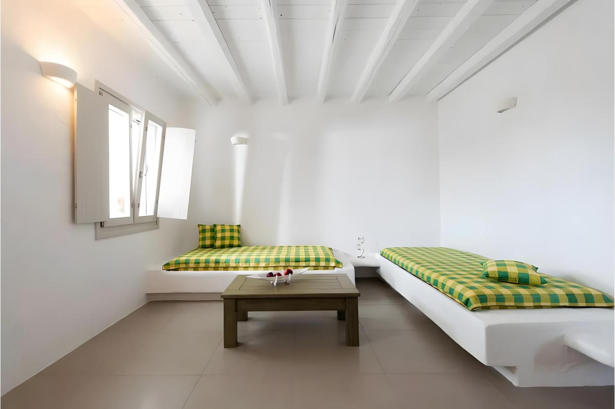 Maisonette No 3 90 Squares Meters Kímolos Esterno foto
